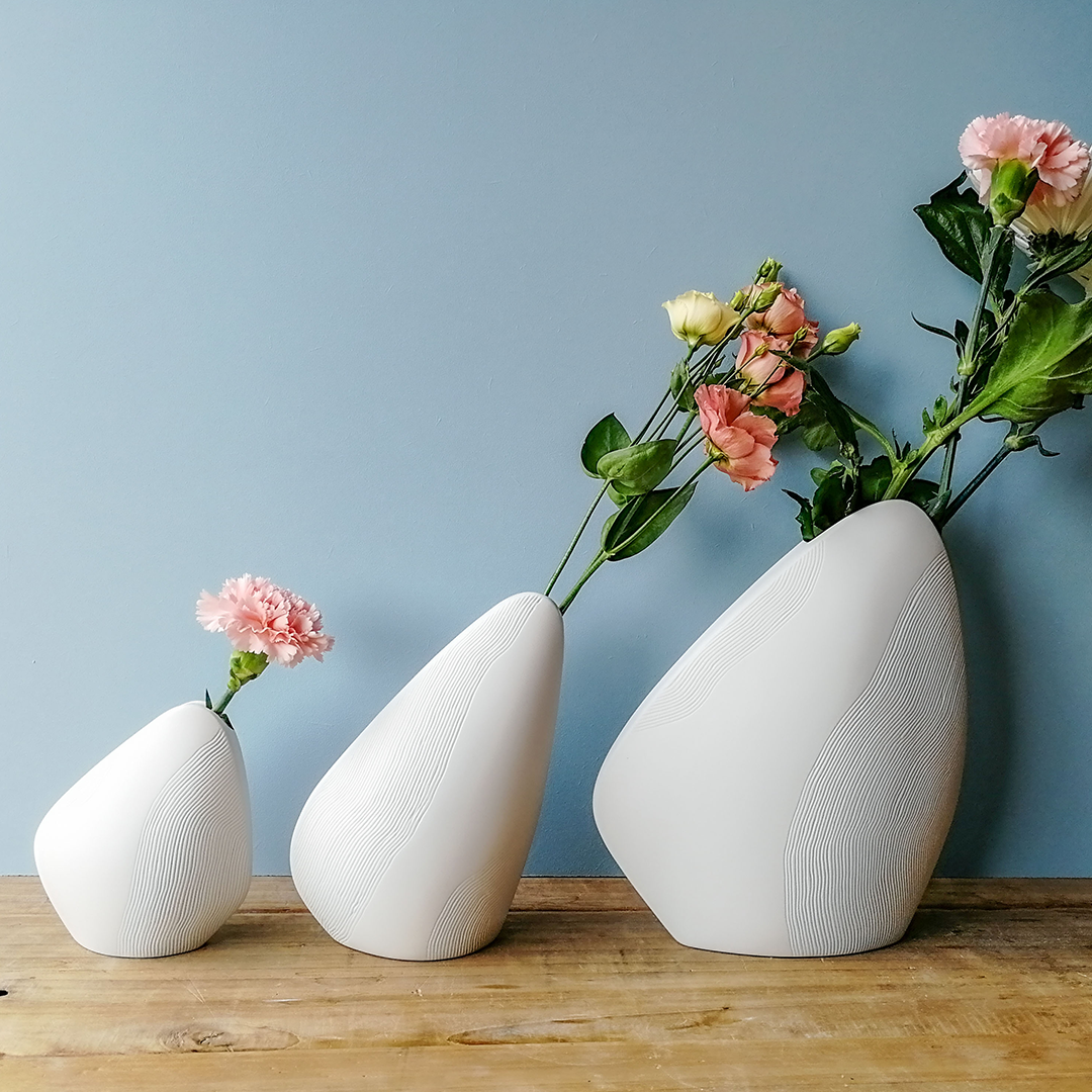 Matériaux et design : Quels sont les vases tendance à adopter pour de belles tables de fêtes ?