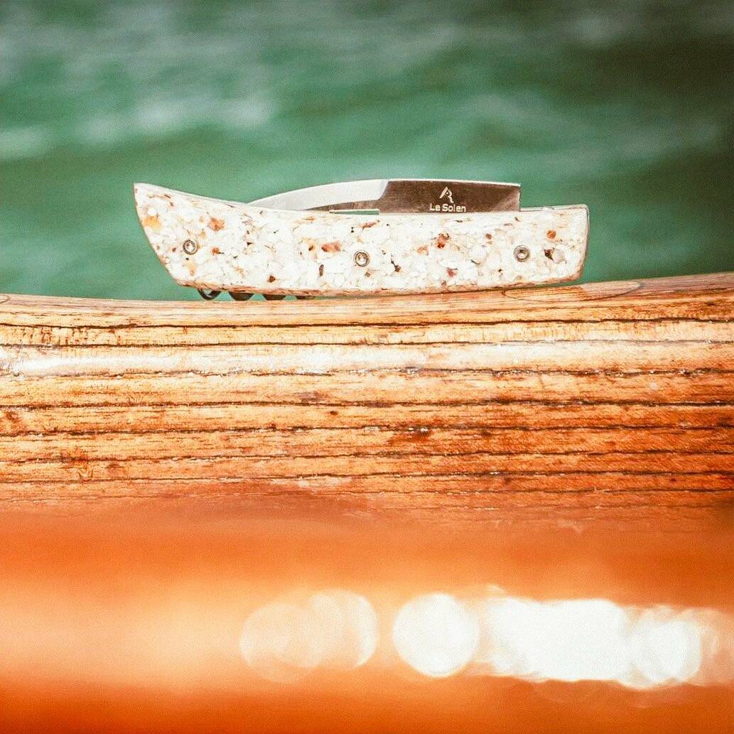Le couteau Solen Tradition : un hommage marin